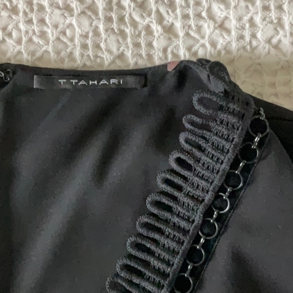 Classic LBD with an edge - Picture 6 of 10